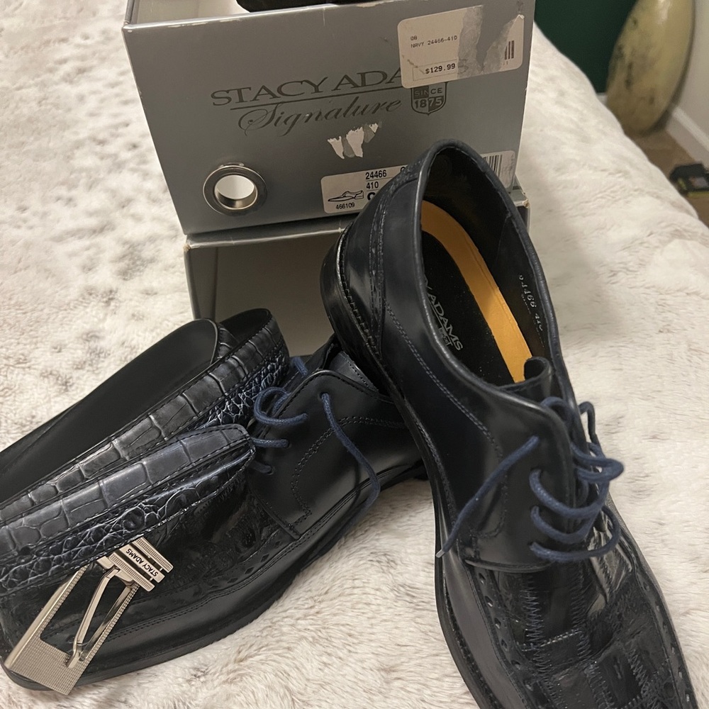 Stacy Adams shoes size 9 and 8 1/2